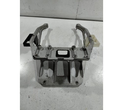 Кронштейн крепление кабины внутренний