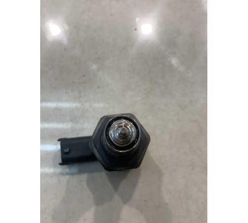 Датчик давления топлива