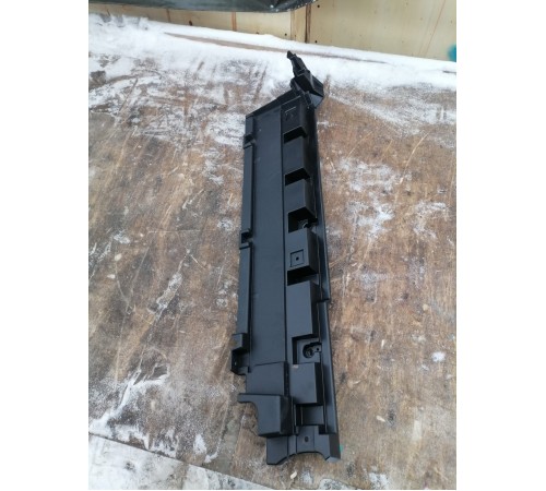 Обшивка пола багажника левая