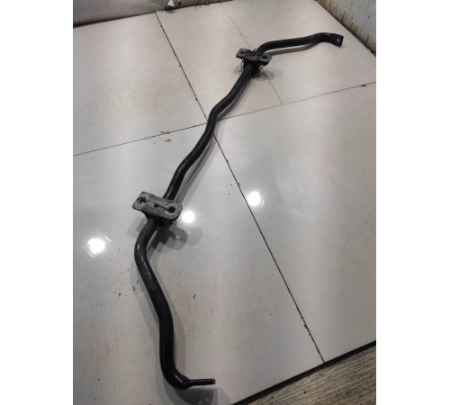 Стабилизатор передний