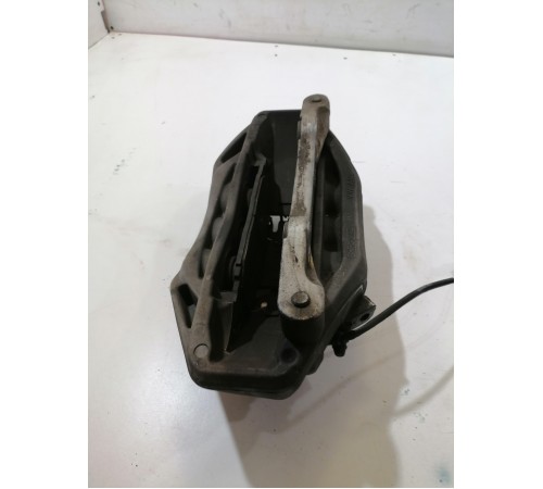 Суппорт передний левый