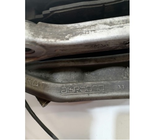 Суппорт передний левый