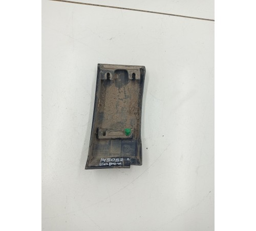 Накладка крыла передняя левая