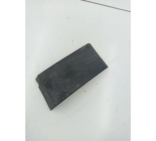 Накладка крыла передняя левая