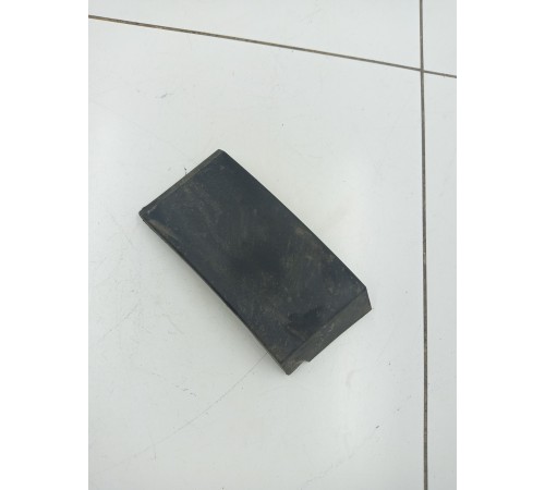 Накладка крыла передняя левая