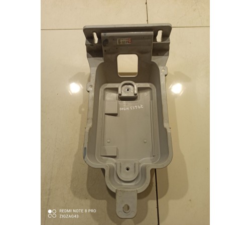 Кронштейн блока предохранителей