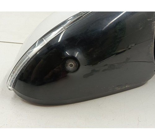 Зеркало правое