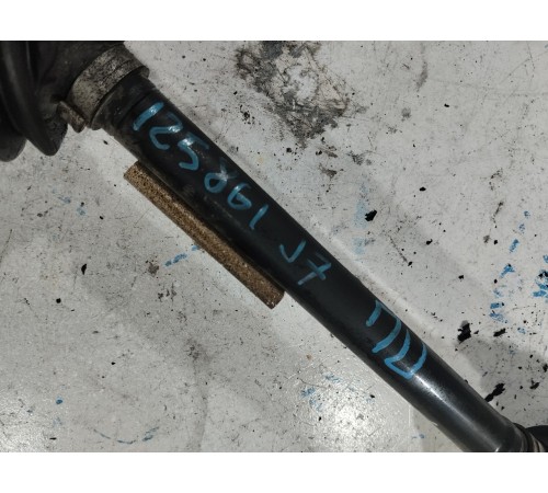 Привод (полуось) передний левый