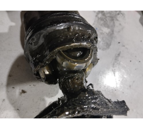 Привод (полуось) передний левый