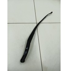 Поводок стеклоочистителя правый