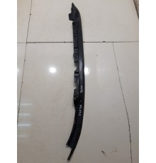 Уплотнитель капота