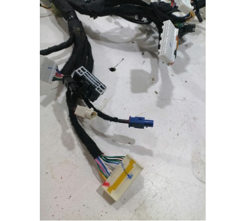 Электропроводка под торпедная с монтажным блоком