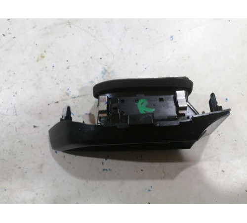 Воздушный дефлектор передний