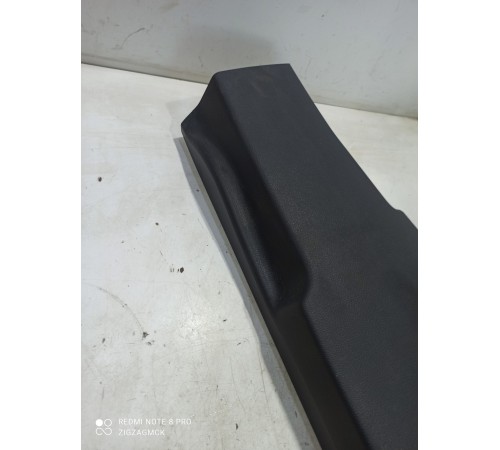 Обшивка центральной стойки(правая нижняя)