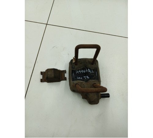 Стремянка рессоры задняя левая