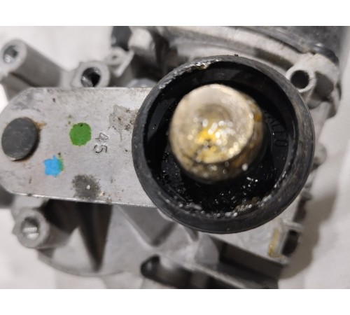 Моторчик стеклоочистителей (передний)