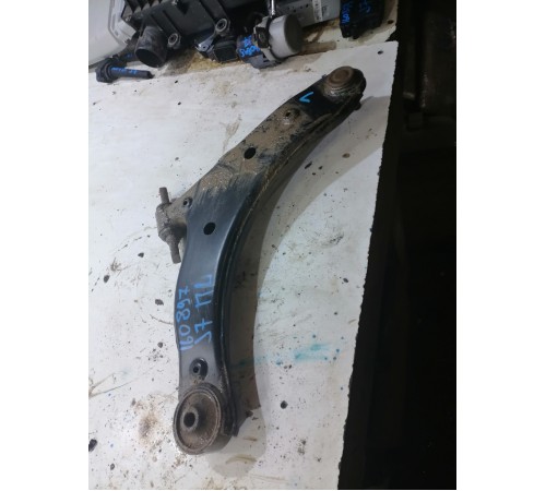 Рычаг подвески передний левый