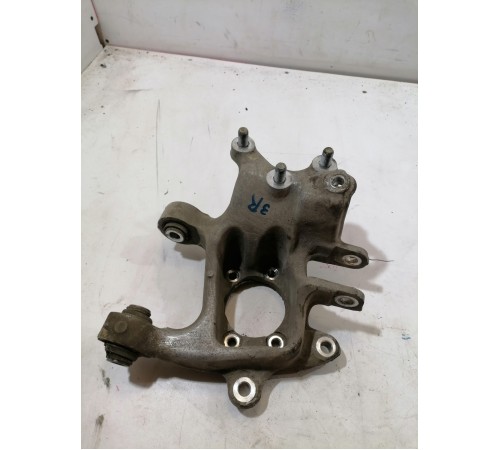 Кулак поворотный задний правый