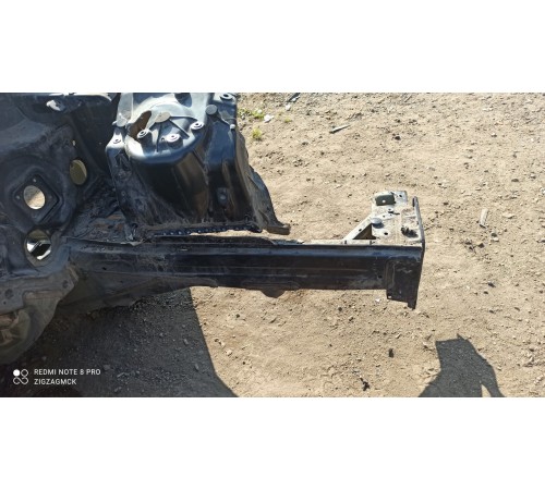 Лонжерон передний левый,четверть