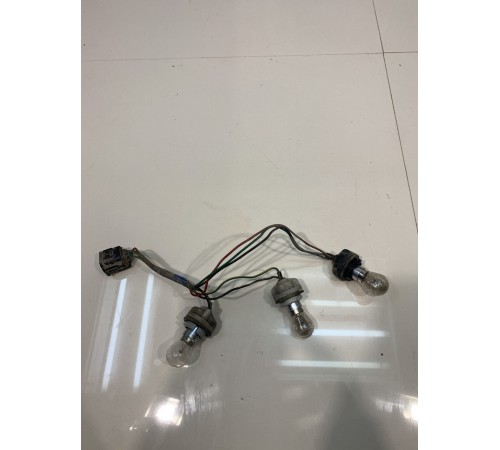 Электропроводка левого фонаря