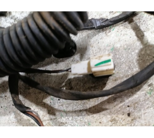 Электропроводка крышки багажника