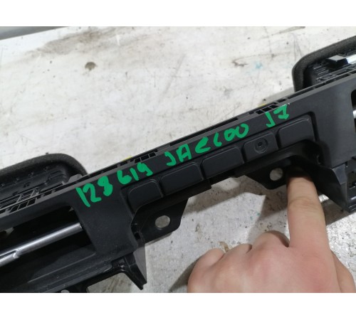 Воздушный дефлектор торпедо центральный