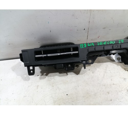 Воздушный дефлектор торпедо центральный