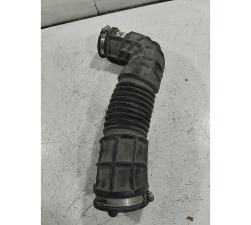 Патрубок воздушного фильтра