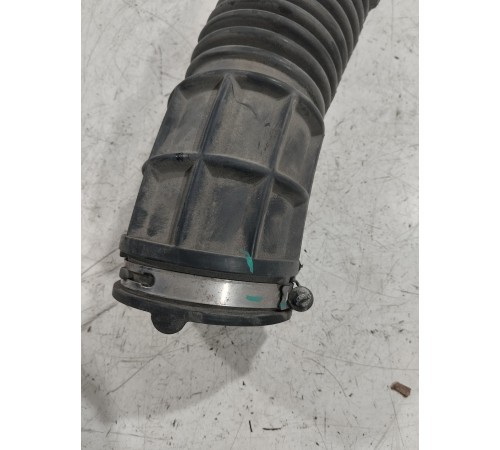 Патрубок воздушного фильтра