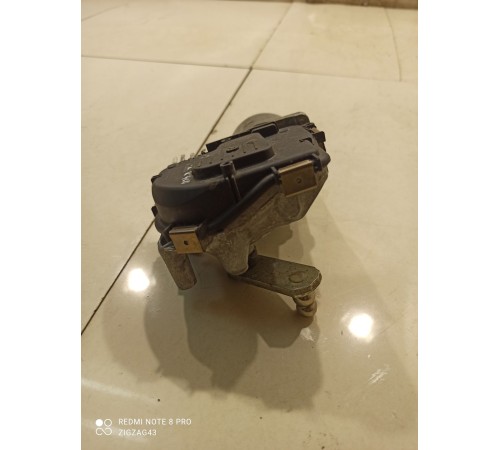 Моторчик стеклоочистителя(передний)