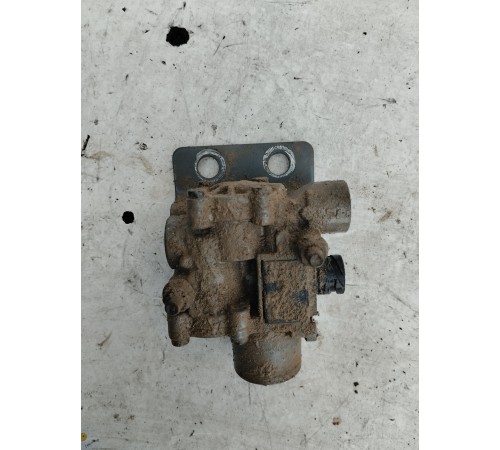 Клапан тормозной распределительный ABS передний левый