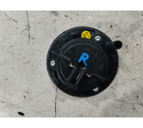 Динамик салона правый