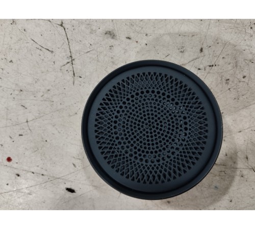 Динамик салона правый