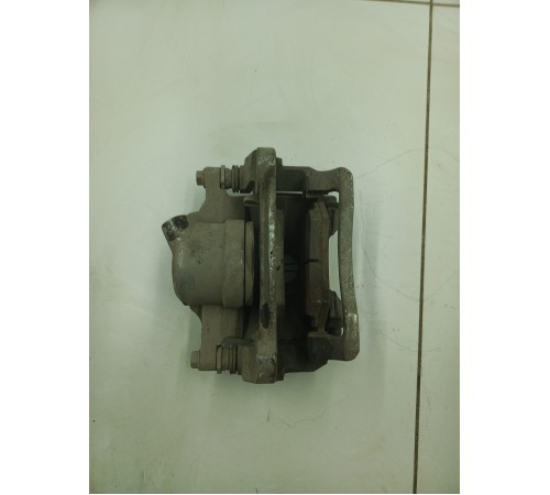 Суппорт передний правый