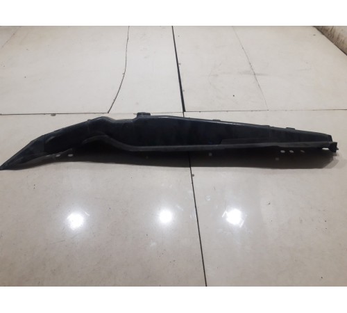 Пыльник крыла передний левый