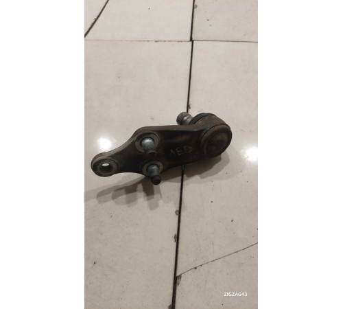 Опора шаровая передняя левая