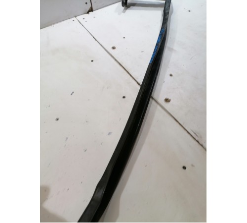 Усилитель переднего бампера нижний