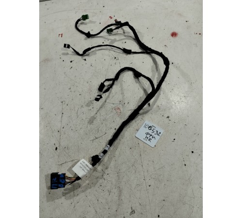 Электропроводка центральной консоли салона