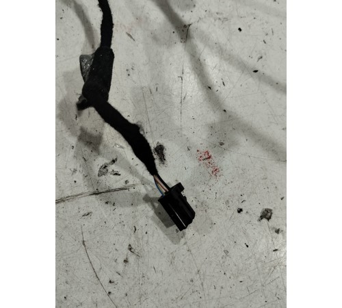 Электропроводка центральной консоли салона