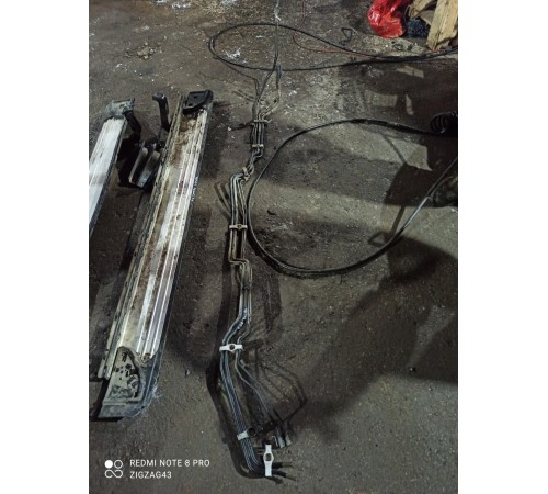 Топливная магистраль / тормозная магистраль