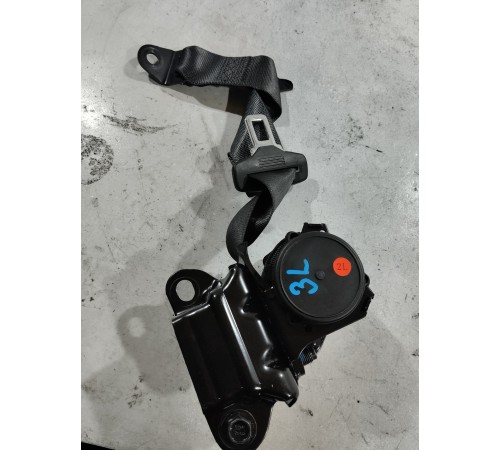 Ремень безопасности задний левый