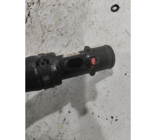 Патрубок системы охлаждения с датчиком