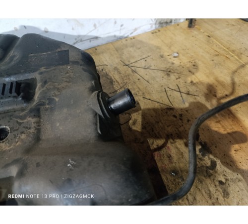 Бак топливный