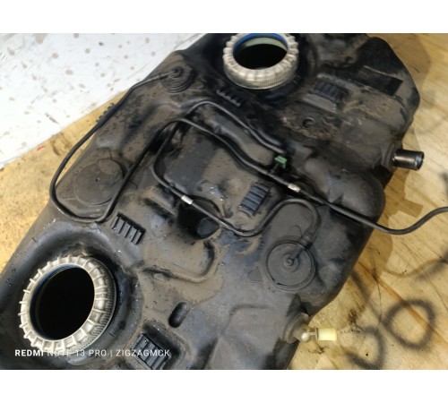 Бак топливный