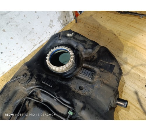 Бак топливный