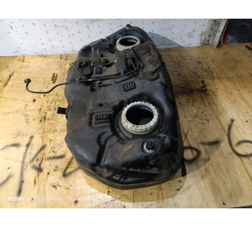 Бак топливный