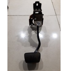 Педаль тормоза