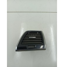 Воздушный дефлектор передний левый