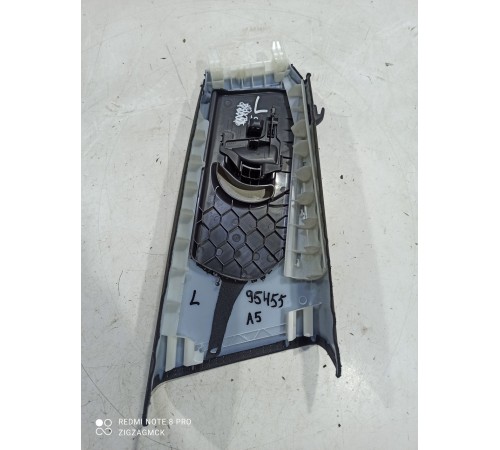 Обшивка центральной стойки(левая верхняя)