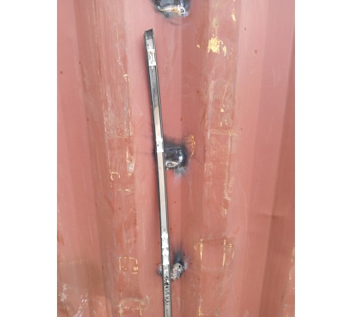 Молдинг крыши левый